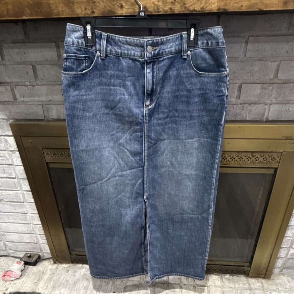 Chico's Blue Denim Midi Skirt 1.5 Stretch Pockets Slit Button Closure